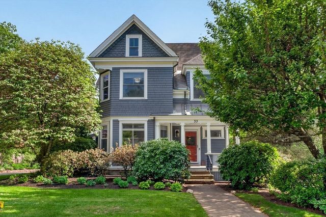 33 Linden Street, Wellesley, MA 02482