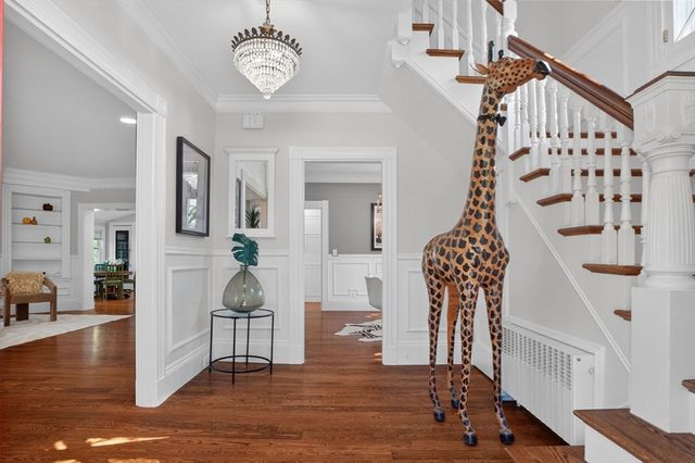 33 Linden Street, Wellesley, MA 02482
