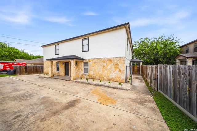 7664 Oak Chase, San Antonio, TX 78239