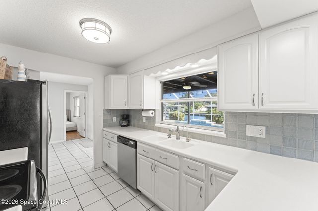 113 Holiday Lane, Cocoa Beach, FL 32931