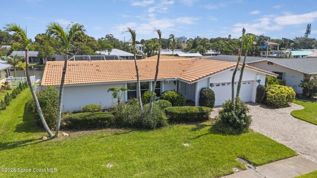113 Holiday Lane, Cocoa Beach, FL 32931
