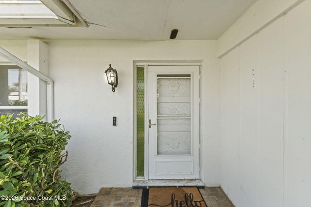 113 Holiday Lane, Cocoa Beach, FL 32931