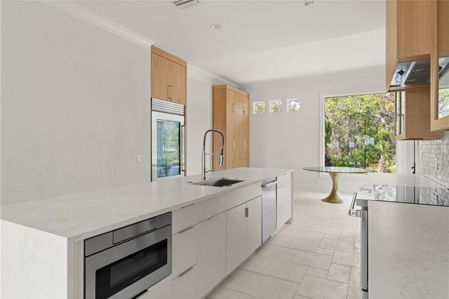 406 Palm Drive, St Simons Island, GA 31522