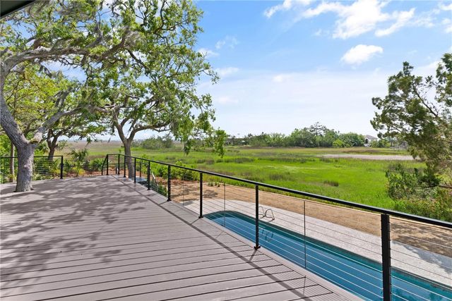 406 Palm Drive, St Simons Island, GA 31522