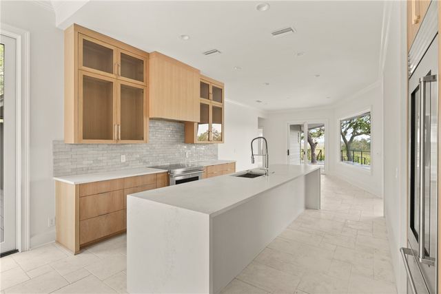 406 Palm Drive, St Simons Island, GA 31522