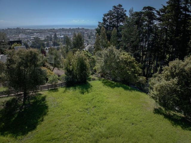 112 Hillcrest Terrace, Santa Cruz, CA 95060