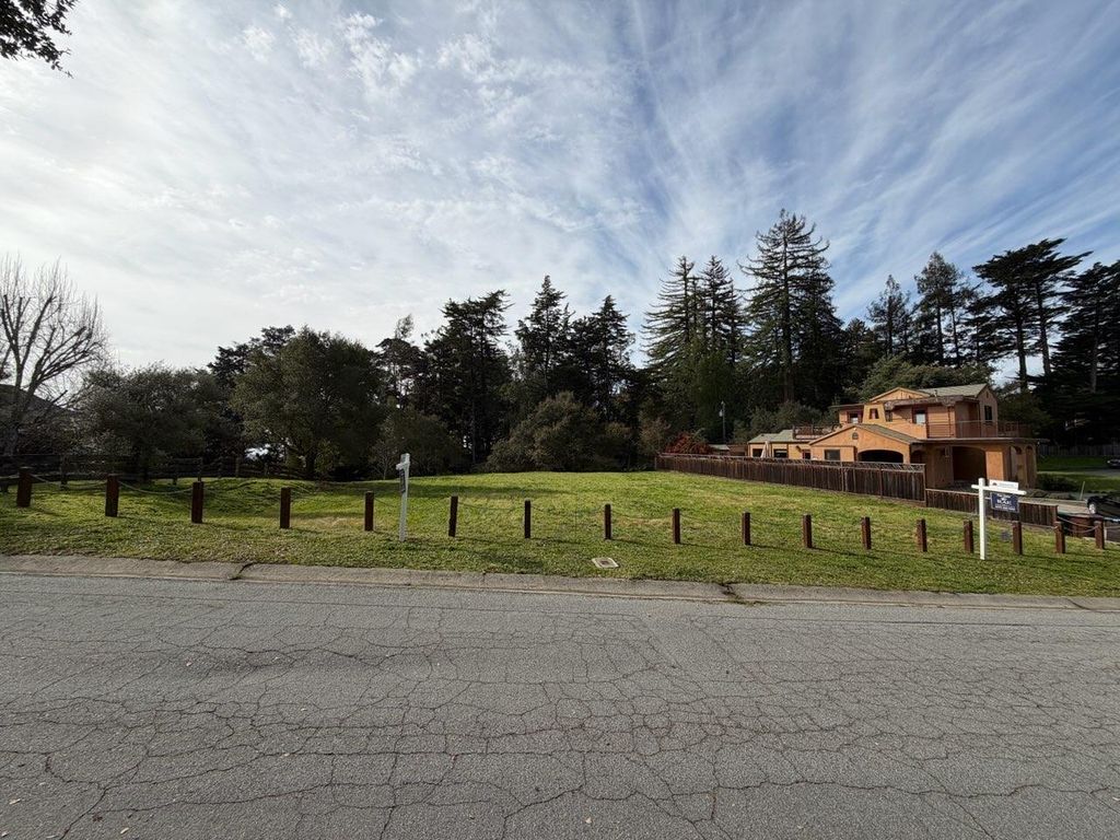 112 Hillcrest Terrace, Santa Cruz, CA 95060