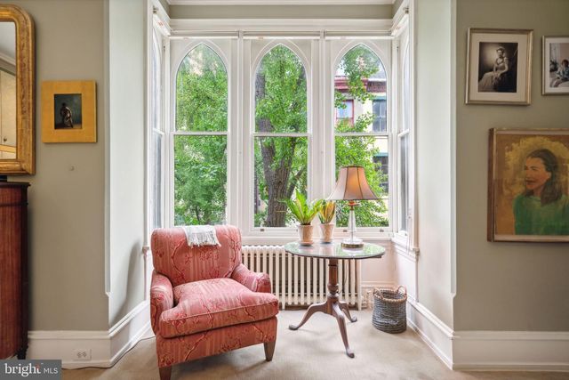 2212 SAINT JAMES PL, Philadelphia, PA 19103