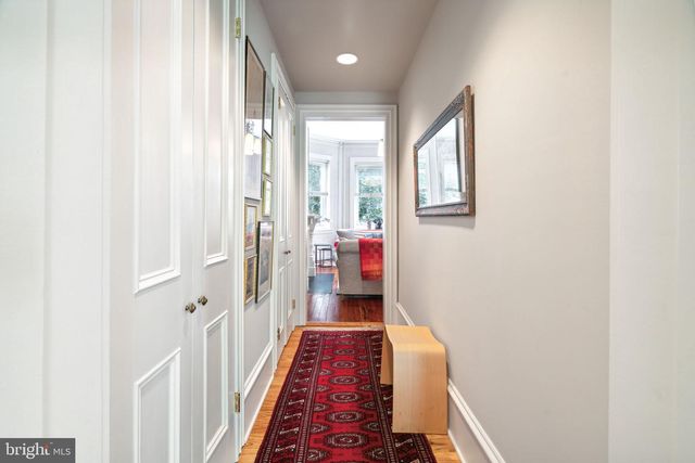 2212 SAINT JAMES PL, Philadelphia, PA 19103