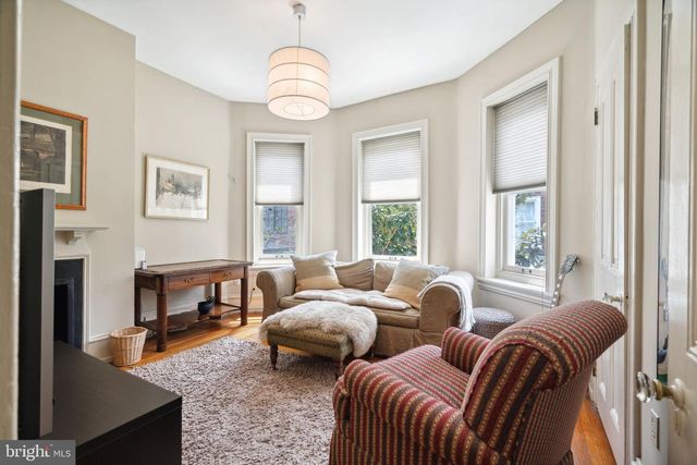 2212 SAINT JAMES PL, Philadelphia, PA 19103