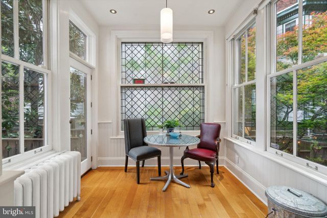 2212 SAINT JAMES PL, Philadelphia, PA 19103