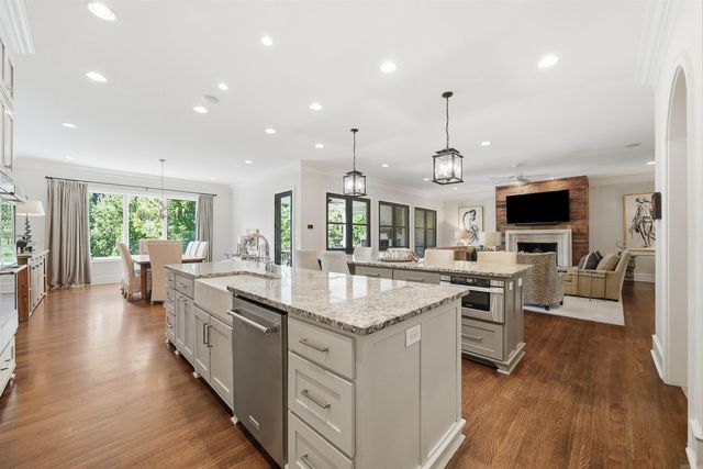 28 Accadia Court, Little Rock, AR 72223