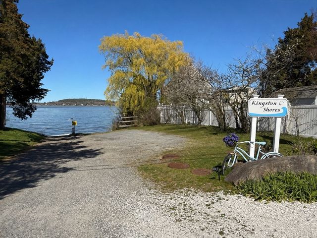 53 Shore Dr, Kingston, MA 02364