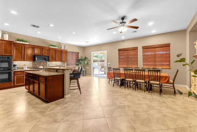 57730 Cantata Drive, La Quinta, CA 92253