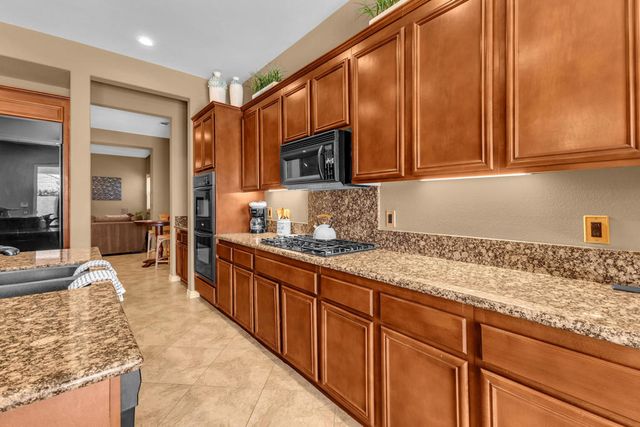 57730 Cantata Drive, La Quinta, CA 92253