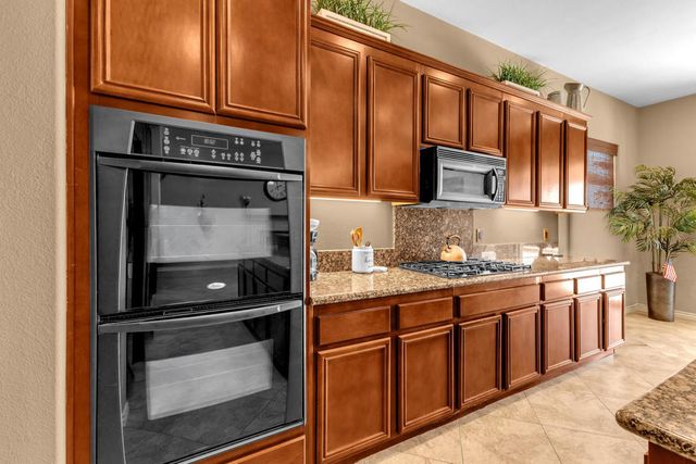 57730 Cantata Drive, La Quinta, CA 92253