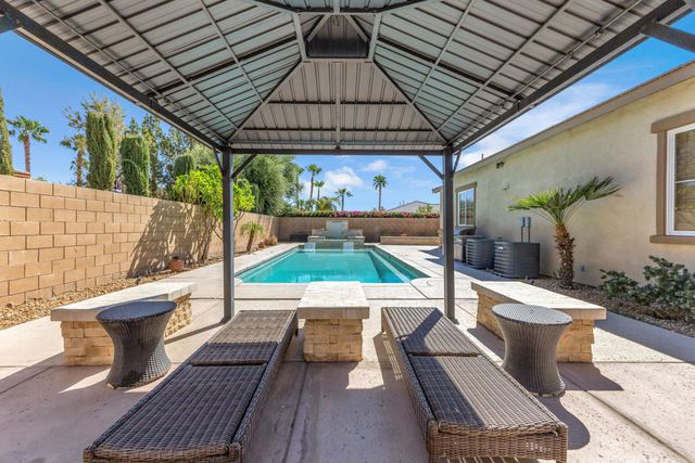 57730 Cantata Drive, La Quinta, CA 92253
