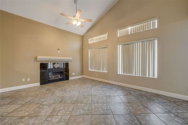 317 Greenleaf Glen Street, Henderson, NV 89014