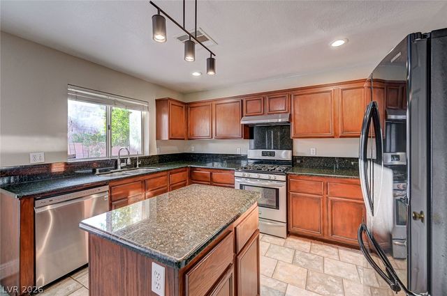317 Greenleaf Glen Street, Henderson, NV 89014