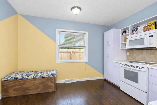 821 S Boeke Street, Kansas City, KS 66105