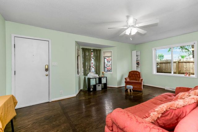 821 S Boeke Street, Kansas City, KS 66105