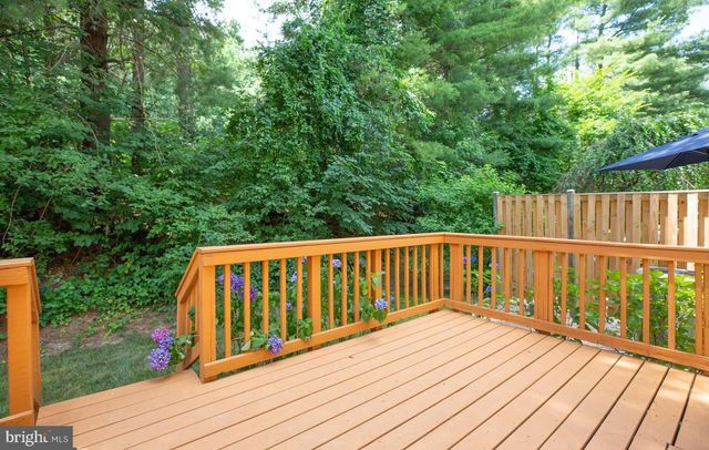 15646 MONTVIEW DR, Dumfries, VA 22025