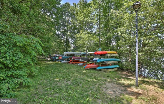 15646 MONTVIEW DR, Dumfries, VA 22025
