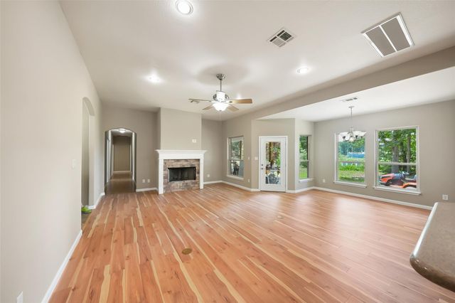 14255 Amber Lane, Montgomery, TX 77316