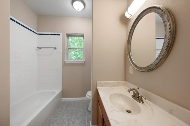 14255 Amber Lane, Montgomery, TX 77316