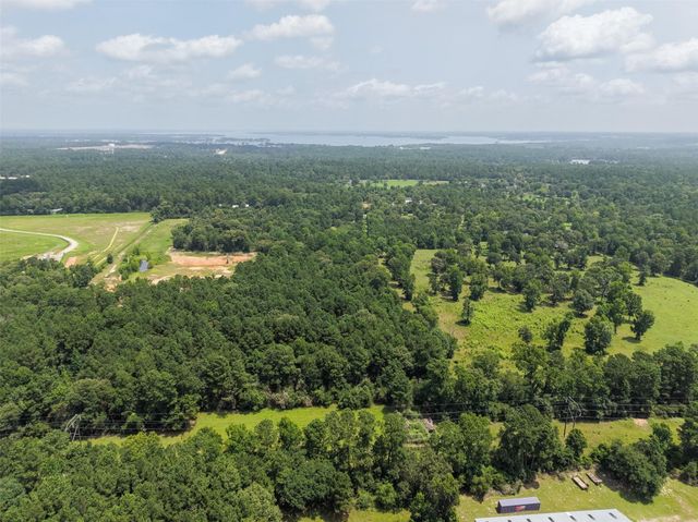 14255 Amber Lane, Montgomery, TX 77316