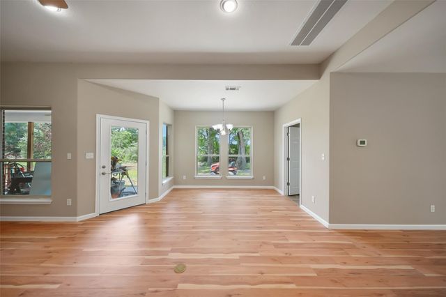 14255 Amber Lane, Montgomery, TX 77316