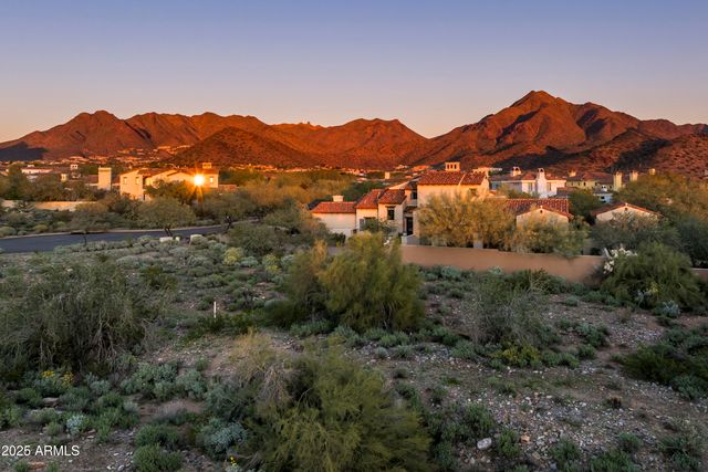 10025 E SIESTA Lane 3220, Scottsdale, AZ 85255