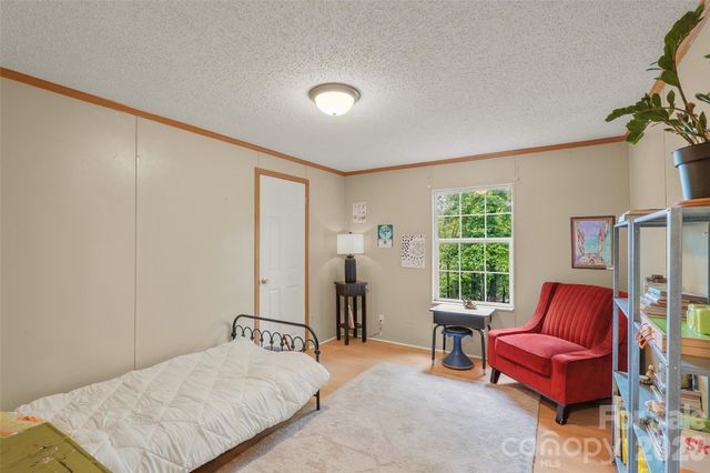 611 Turkey Creek Terrace, Leicester, NC 28748