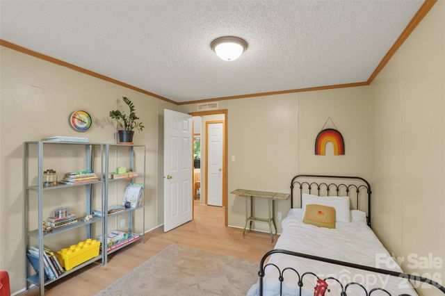 611 Turkey Creek Terrace, Leicester, NC 28748