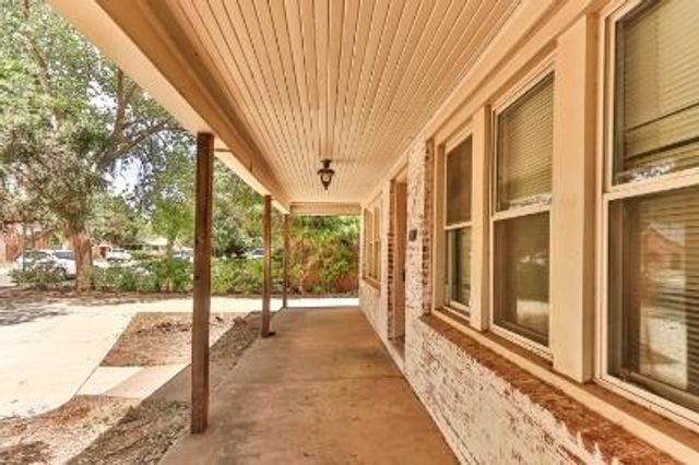 2513 21st Street, front, Lubbock, TX 79410