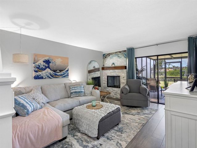 4306 SUNRAY COURT, Tampa, FL 33615