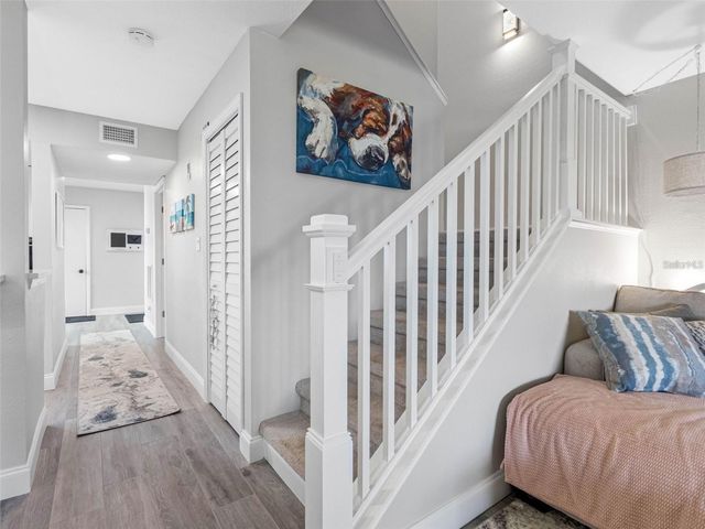 4306 SUNRAY COURT, Tampa, FL 33615