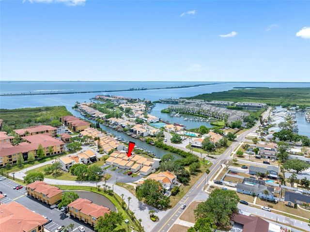 4306 SUNRAY COURT, Tampa, FL 33615