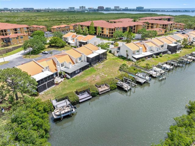 4306 SUNRAY COURT, Tampa, FL 33615