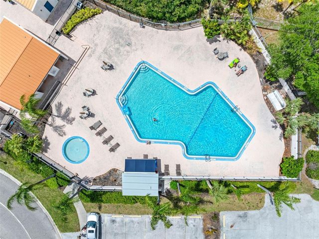 4306 SUNRAY COURT, Tampa, FL 33615