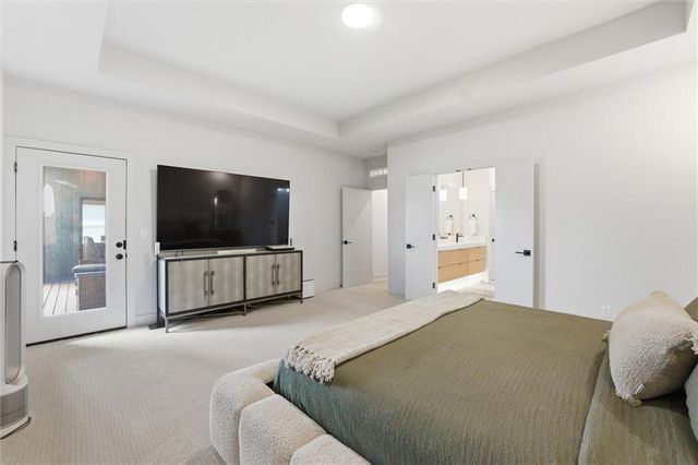 1628 SW Arborway Terrace, Lee's Summit, MO 64082