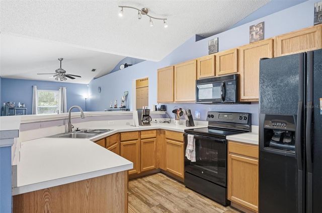 69 LONDON DRIVE, Palm Coast, FL 32137