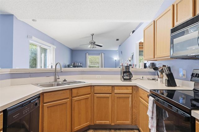 69 LONDON DRIVE, Palm Coast, FL 32137