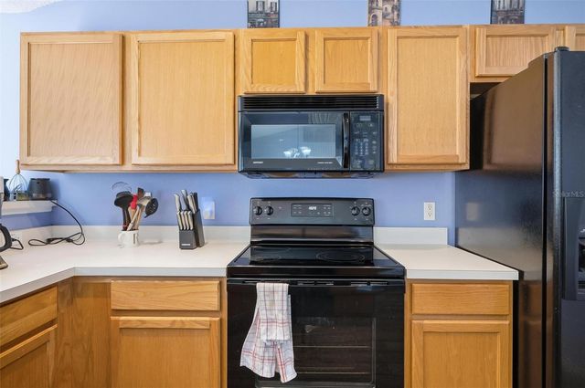 69 LONDON DRIVE, Palm Coast, FL 32137