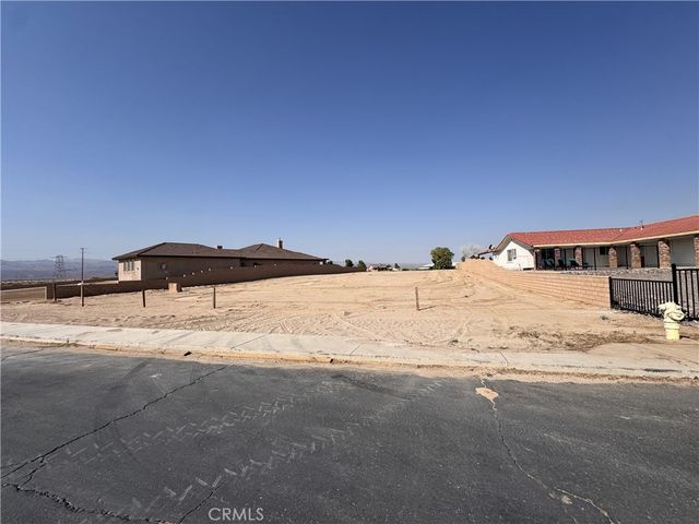 11315 Mountain View Road, Yermo, CA 92398