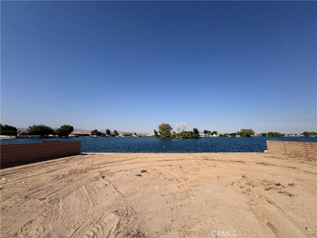 11315 Mountain View Road, Yermo, CA 92398
