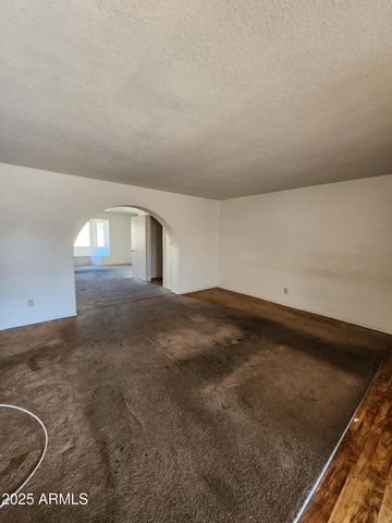 2918 W CITRUS Way, Phoenix, AZ 85017