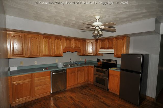103-105 Cart Street, St Albans, WV 25177