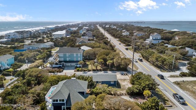 102 Fairfax Road, Emerald Isle, NC 28594