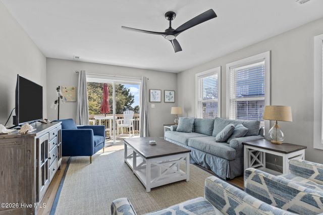 102 Fairfax Road, Emerald Isle, NC 28594